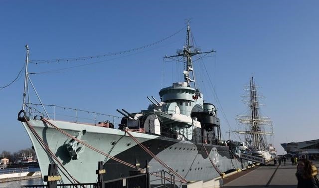 剖析|对《灰猎犬》号的简单剖析