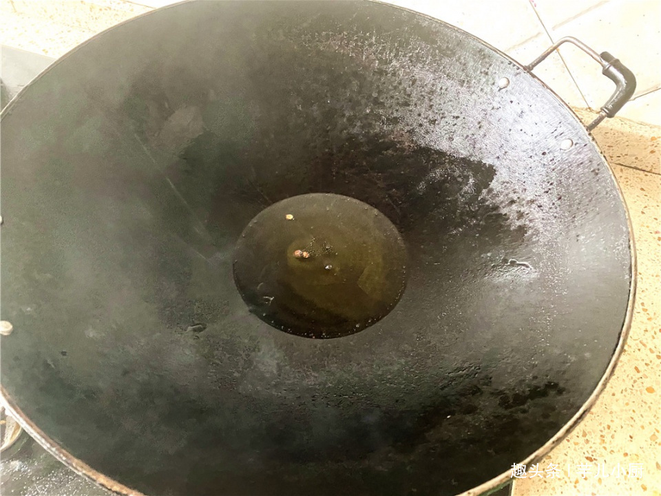 口感|茭白最好吃的做法,简单美味口感脆嫩,鲜香下饭,一周三吃也不够