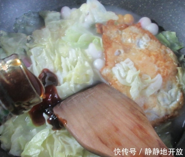 加适量|煎鸡蛋包心菜花色年糕，暖心暖胃