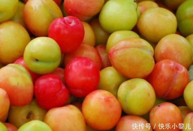  孕妈|怀孕期间，孕妈尽量少吃4物，可能会对胎儿造成伤害，别不在意