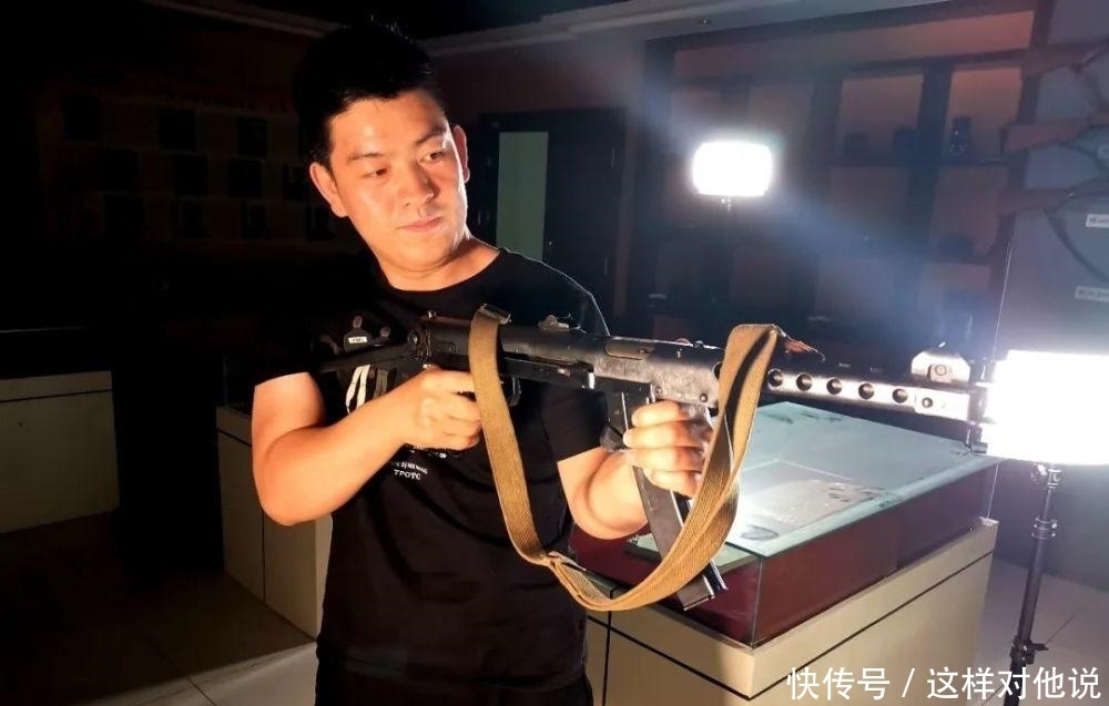 警察|宁夏警察博物馆陈列室里的世界名枪