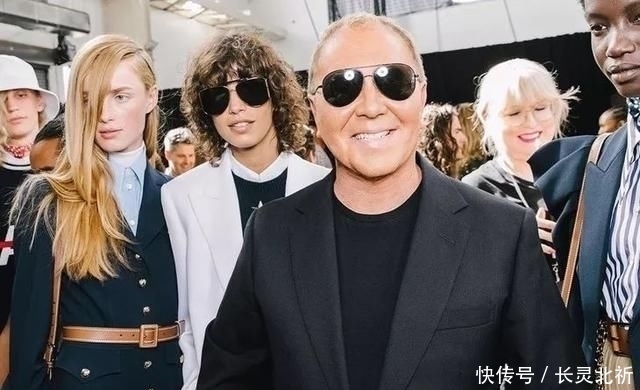  女孩|T型台 | 水果女孩朴秀荣穿上它，好一个明媚灿烂的plmm