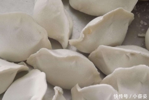  面粉|生饺子万万不可直接放冰箱！饺子店老板的独门诀窍，再也不怕粘连