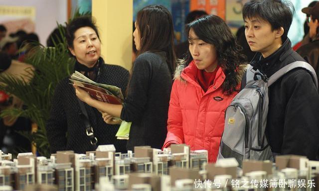 离婚|新郎接亲途遭车祸致瘫,获赔80万,新娘离婚要分40万法院这样判