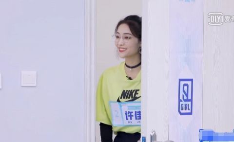 刘雨昕|“前三名”组一队,安崎刘雨昕强强联手,下期《青2》播放量稳了