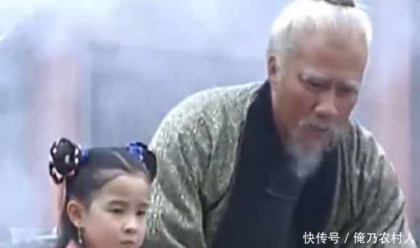 父皇|朱元璋死后,38位妃子全部殉葬,为何张美人能幸免原因很感人!