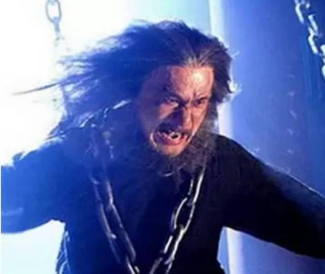 侍卫|康熙亲自探望生病的鳌拜,掀开被子一看,康熙回去立马除掉了他