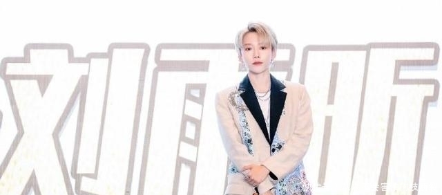  更好|THE9出道后第一个团综来袭，相比之下，C位刘雨昕待遇更好