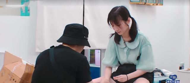 冤不冤|《中餐厅4》赵丽颖被骂冤不冤看看秦海璐的表现,就知道答案了
