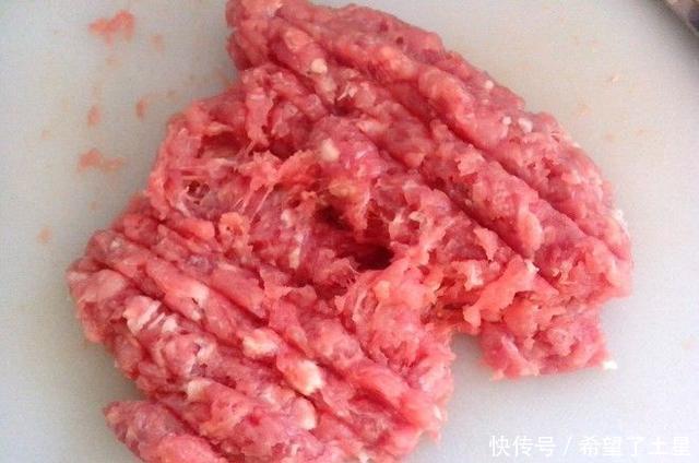 多汁|鲜贝玉子蒸肉饼肉质嫩滑多汁,爽滑可口吃不腻,比饭店的还好吃