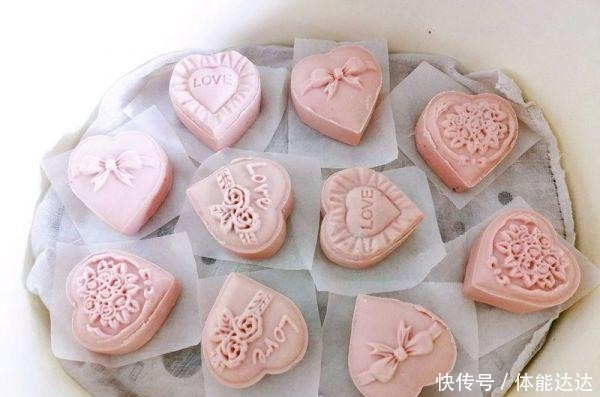 中薪|无糖低油,不用烤箱,这月饼有手就会做,减肥人士吃5个都不胖