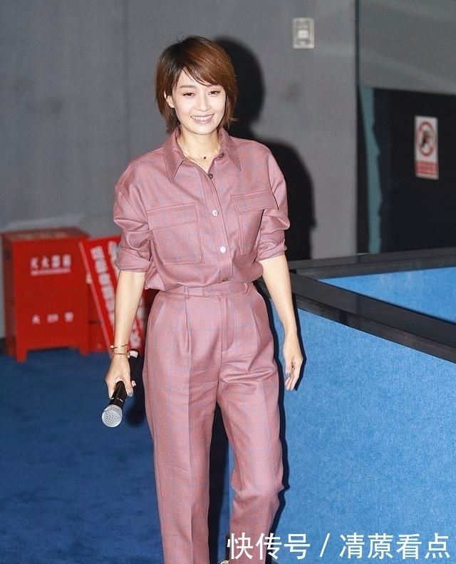  高跟鞋|马伊琍出席活动基本上都是套装，全身一个色，不难看还很时尚！