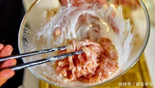 甜面酱|京酱肉丝还在用甜面酱么加点它酱香味更加浓郁