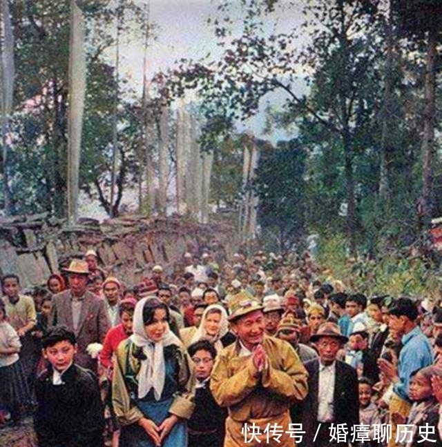  锡金国王|被印度吞并前的锡金王国：王后很漂亮，图9国王被迫签署亡国协议