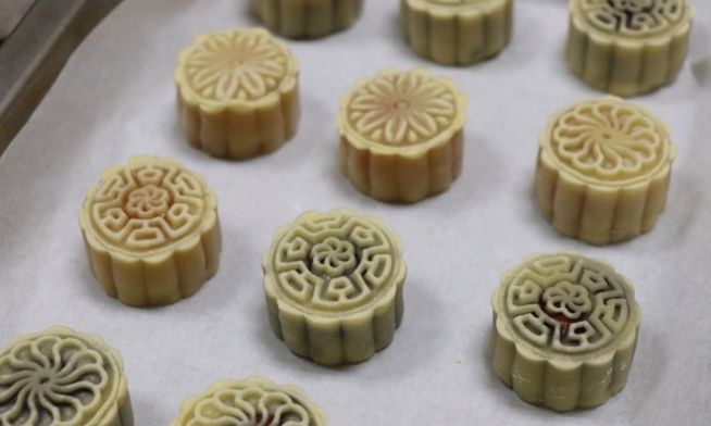 咸蛋黄|星巴克一盒美食卖1378元，却有很多人喜欢，原来是因为这个