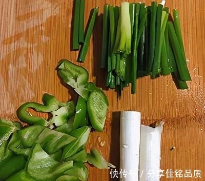 做法|「红烧鱼」的做法+配方，无辣不欢，香辣又好吃的红烧鱼