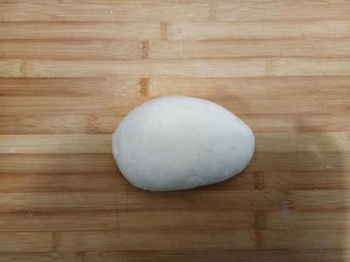 面包|以后面粉就这样做,加1个鸡蛋,不用烤不用蒸,比蛋糕都好吃