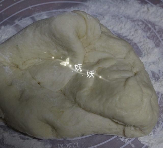  孩子|花卷新做法，加上一把菠菜，孩子吃一次就忘不了