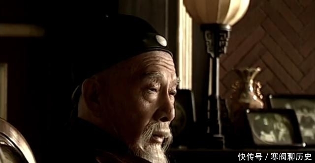 六十大寿|慈禧太后过六十大寿,穿了件寿袍,李鸿章见到后为什么说有点大?