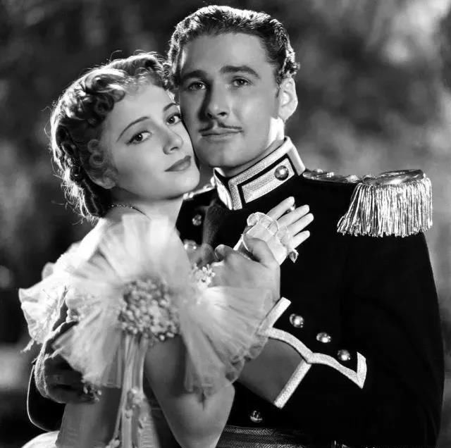  神仙|离婚多就算赢，“神仙”姐妹连去世都要争一个先后