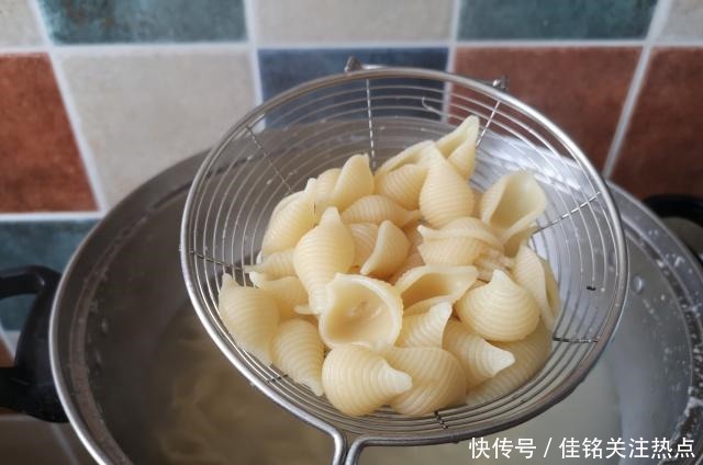 营养|一早起来没胃口,试试这早餐,酸甜开胃营养美味,一上午活力满满