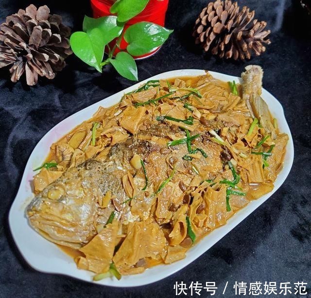 腐竹|腐竹烧黄花鱼,味道鲜美,十分下饭