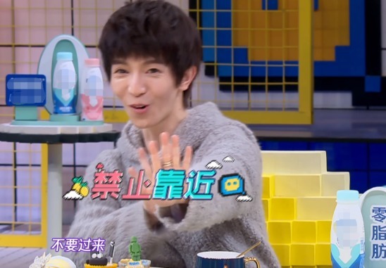  魏大勋|在魏大勋面前讨论杨幂怀孕趣事，不愧是不怕尴尬的郭敬明