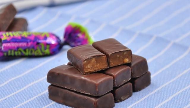 口感|00后吃一次就喜欢上的糖果,琥珀糖排第3,第1口感不输阿尔卑斯