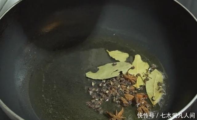 天天|夏天家人最爱这盘芹菜,天天吃也不腻,酸脆开胃,一次至少做5斤