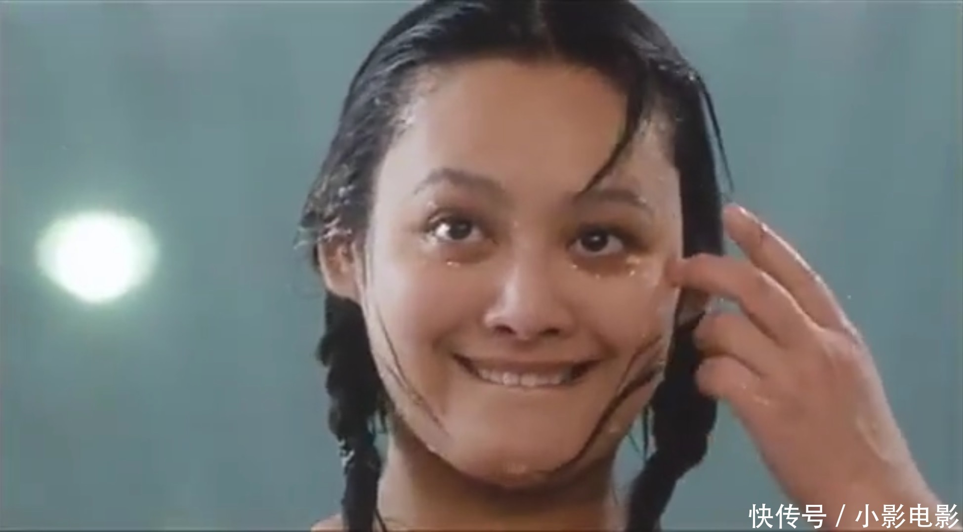 豆瓣|豆瓣8.8分的《阳光灿烂的日子》,姜文偶遇的不是宁静,而是米兰