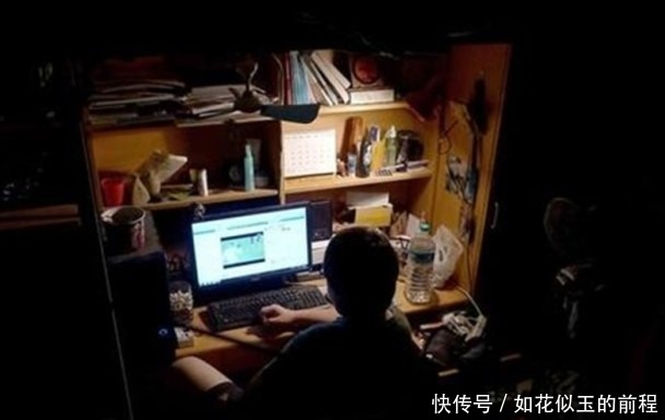  校园|校园贷”为啥不盯上男学生，而是那些年轻女孩真是没想到