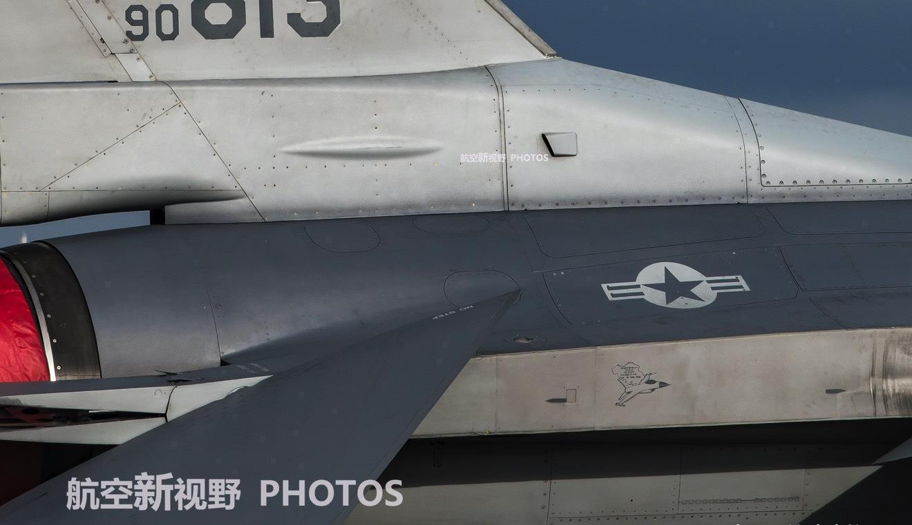 实拍|军迷深入国外基地实拍,美国空军F-16战斗机,服役多年不减当年