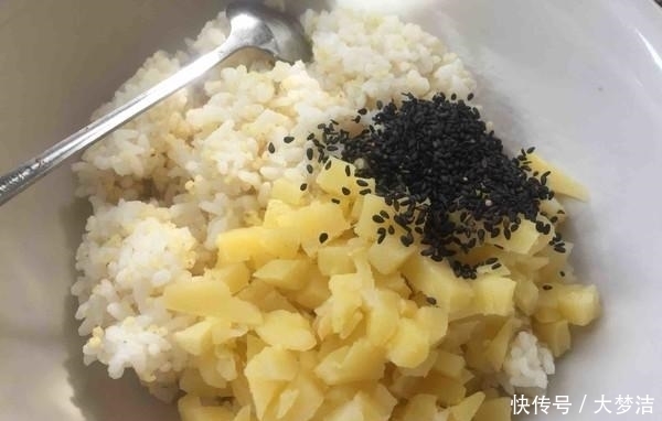 咸鸭蛋|这叶子浑身是宝,可惜很多人不懂得怎么吃,吃过之后,回味无穷!