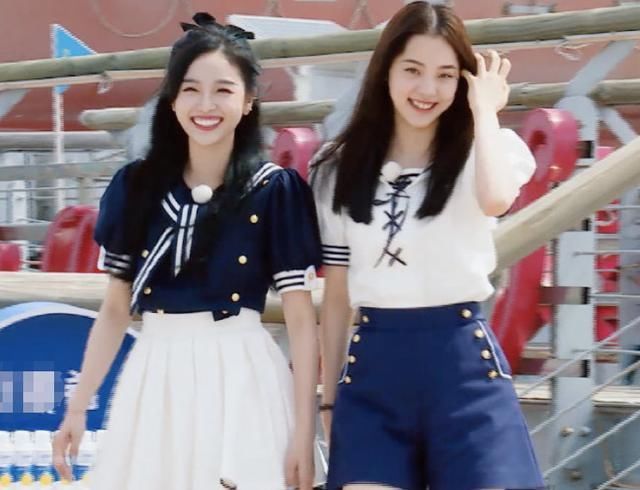  举动|蔡徐坤跟吴宣仪玩搏击，谁留意到蔡徐坤举动“钢铁直男”没错了