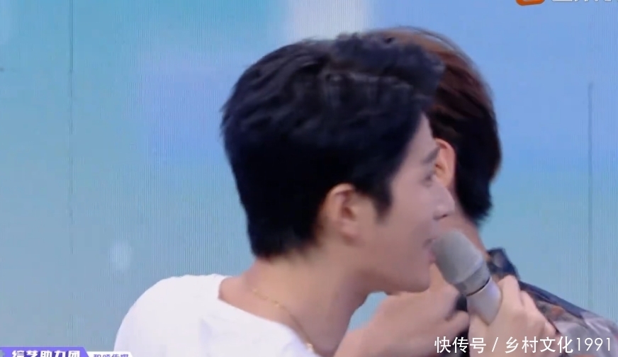  节目|黄明昊是真记仇！被陈学冬吐槽黑，节目录制快结束了还得找补回来