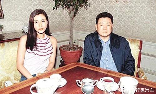 勿扰|刘銮雄儿子上《非诚勿扰》,遭全场灭灯,身份公开女嘉宾肠子悔青
