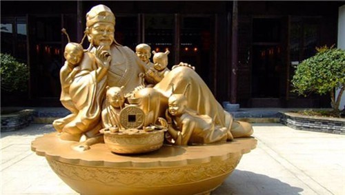 指着|朱元璋欲杀沈万三，指着桌上的猪蹄问：这是啥菜？沈万三妙回3字捡回条命