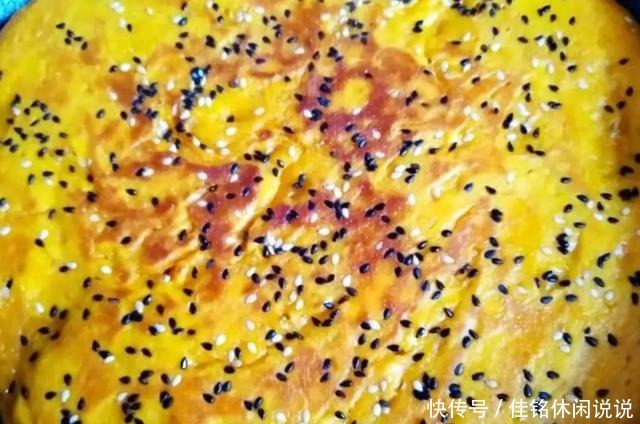 分钟|粗粮细做,快速早餐手不沾面南瓜饼,10分钟搞定!