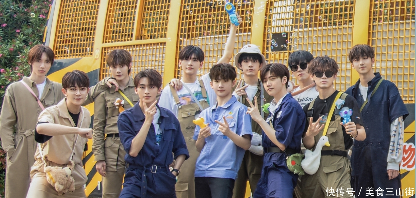 演唱会|当R1SE看自己的演唱会时,好兄弟之间相互精准吐槽,太好笑了