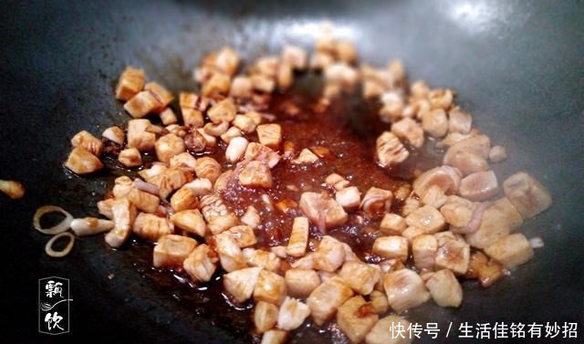 孩儿|孩儿上学,早餐焖一锅,饭菜一锅齐,抗寒顶饱,增强免疫力