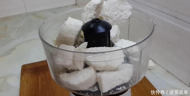 丸子|不管炸什么丸子,都别直接下锅,教你简单一做,过年5斤不够吃!