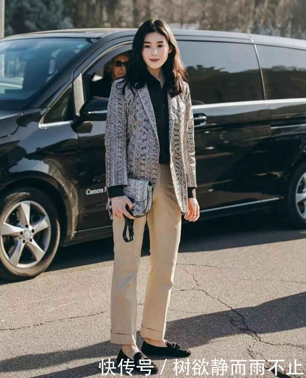 奶奶裤|别再穿阔腿裤了,2020最流行的4条裤子长这样