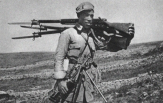 兴奋|二战日军这支步枪被我军缴获，性能让我军两位元帅都感到很兴奋