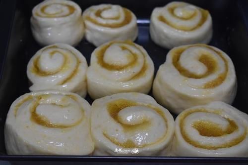 高筋面粉|夏天早餐吃它简单省事,做一次吃两顿,香甜柔软味道棒,孩子爱吃