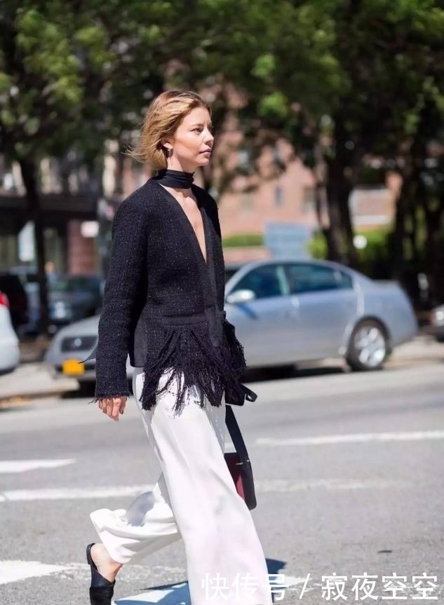 女人|女人43以后,如果不差钱的话,秋天建议买这3种裤子,气质减龄