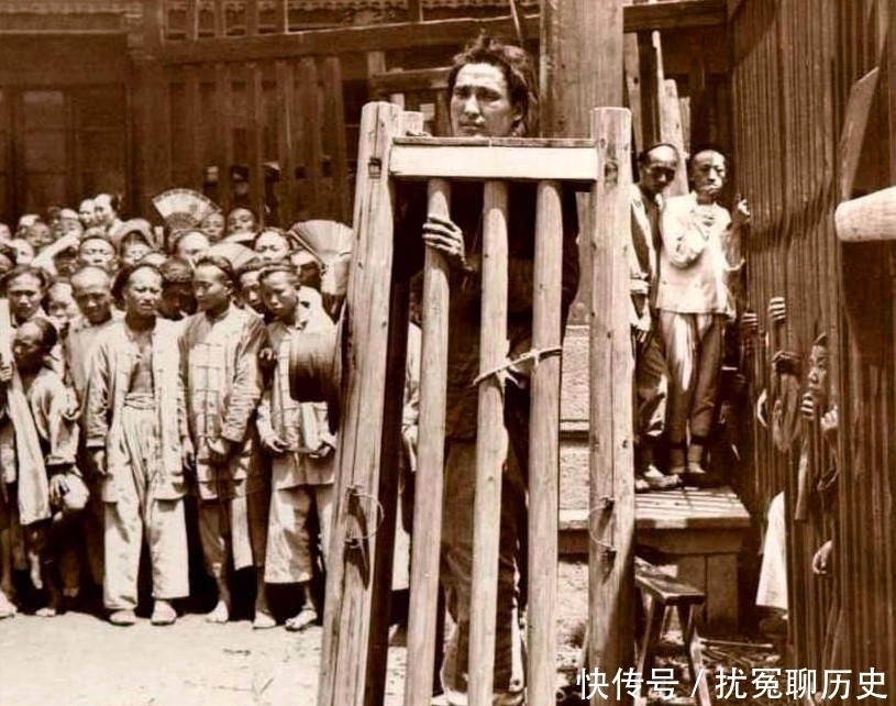 动弹|老照片直击五花八门的清末酷刑图3一点不能动弹，图5貌似不服，满脸狰狞