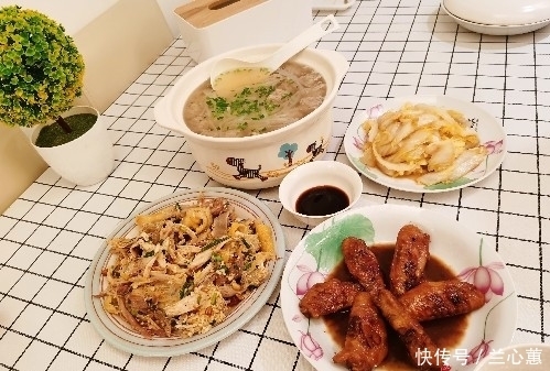 饭菜|闺蜜来家里做客,还自带下饭菜,难道我做的菜不香吗?你们瞧瞧
