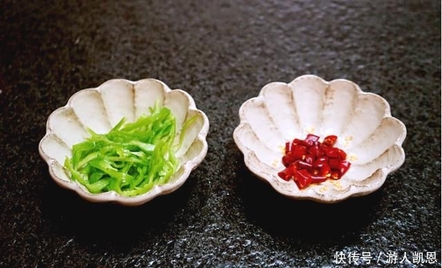 a1705|炒土豆丝虽然简单,这几个烹饪误区,不少人犯过,不爽脆