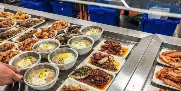 随便|只要交10元就能随便吃的自助餐厅,老板有一个“要求”,网友高