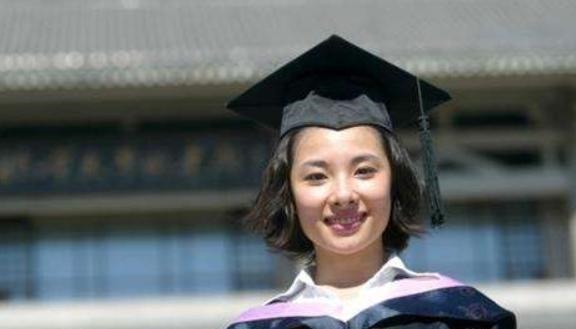 退役|从奥运冠军到女明星,41岁刘璇拼二胎,孕晚期带大肚倒立劈叉